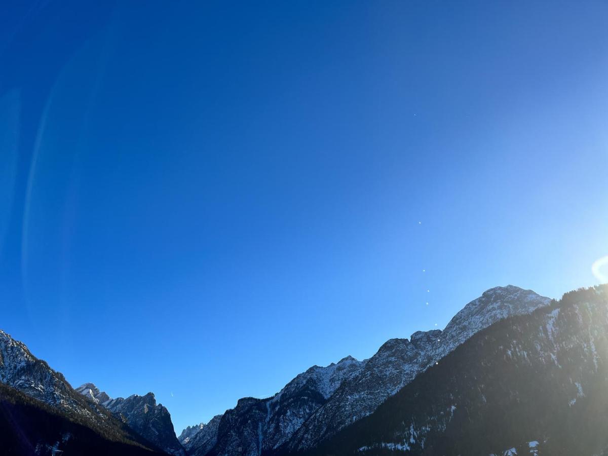 Guesthouse Rosengarten Toblach Exterior foto