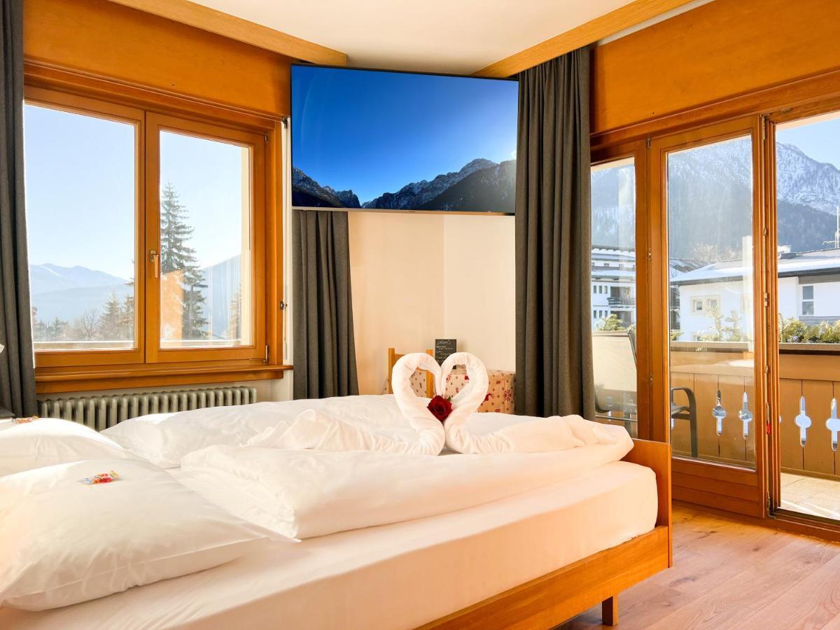 Guesthouse Rosengarten Toblach Exterior foto