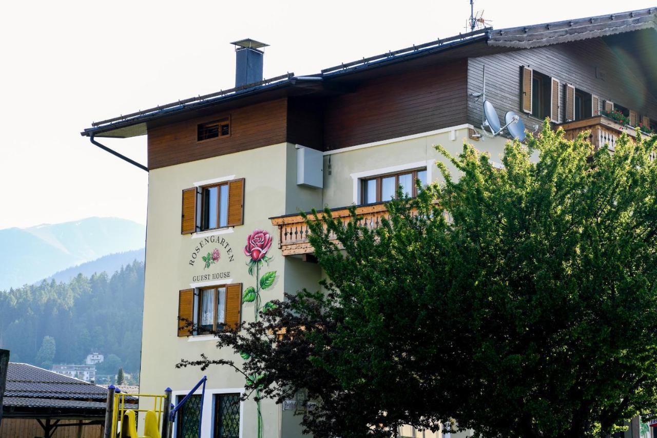 Guesthouse Rosengarten Toblach Exterior foto
